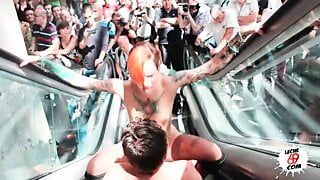 LECHE 69 Real Public Sex with a dirty slut